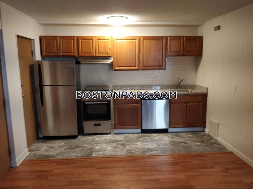 CAMBRIDGE - PORTER SQUARE - 3 Beds, 2 Baths - Image 35