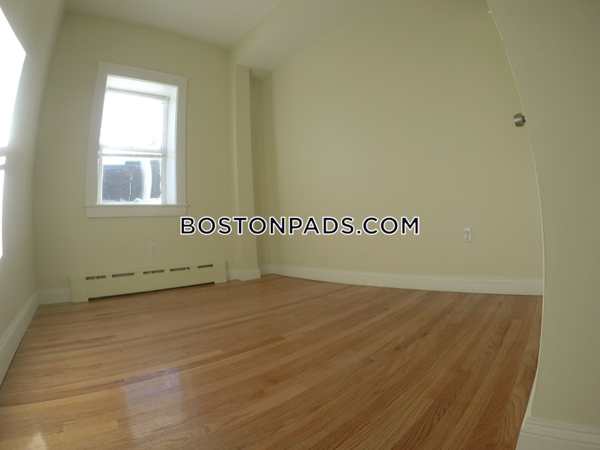 Boston - $3,500+ /month