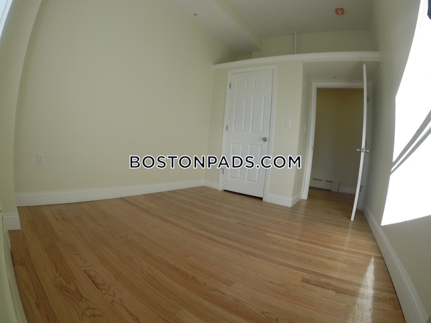 Boston - $3,500+ /month