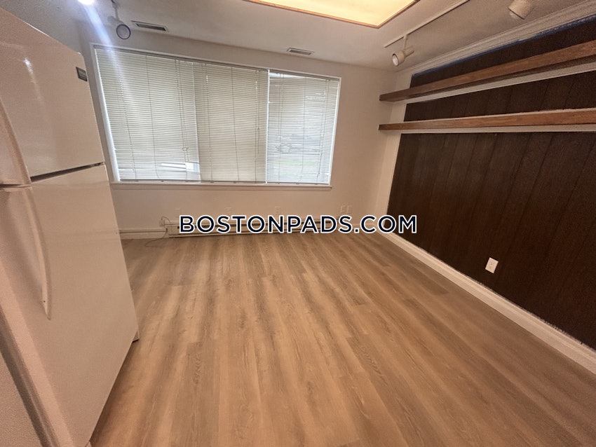 BOSTON - WEST ROXBURY - 2 Beds, 1 Bath - Image 6