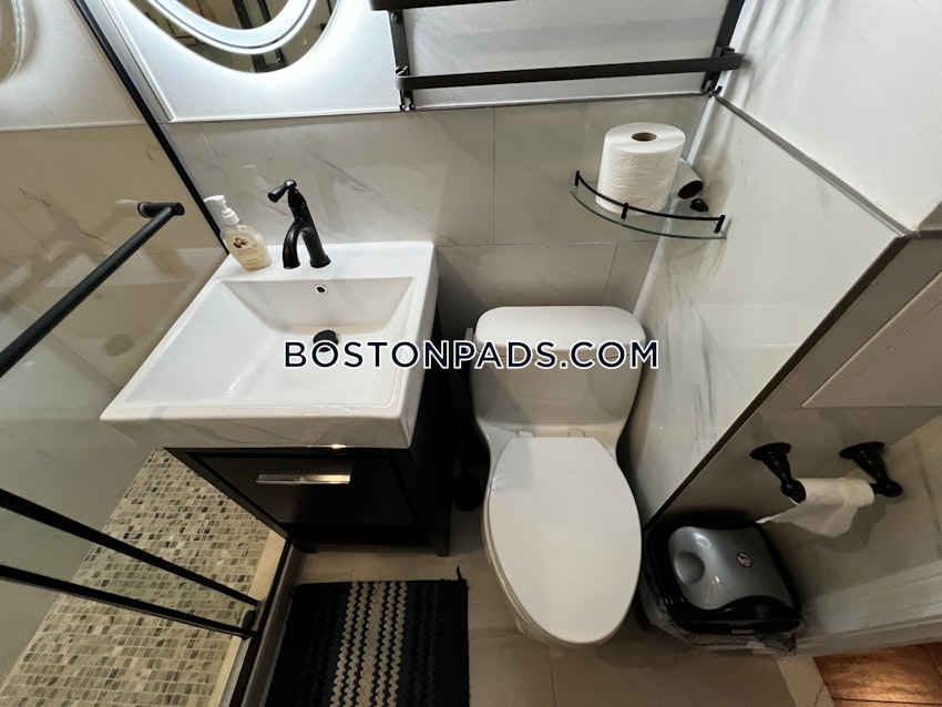 BOSTON - SOUTH END - 3 Beds, 1 Bath - Image 51