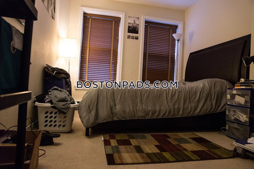 BOSTON - SOUTH END - 3 Beds, 1 Bath - Image 12