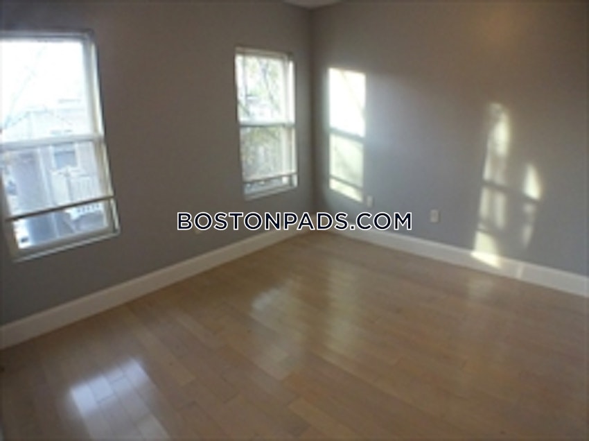 BOSTON - DORCHESTER - UPHAMS CORNER - 3 Beds, 1 Bath - Image 7