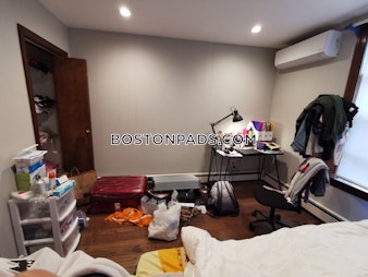 Brookline St. Cambridge