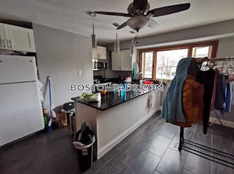 Brookline St. Cambridge