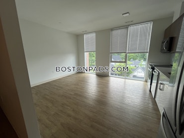 Boston - 0 Beds, 1 Baths