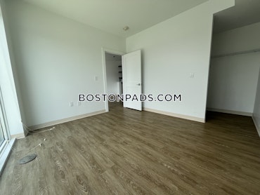 Boston - 0 Beds, 1 Baths