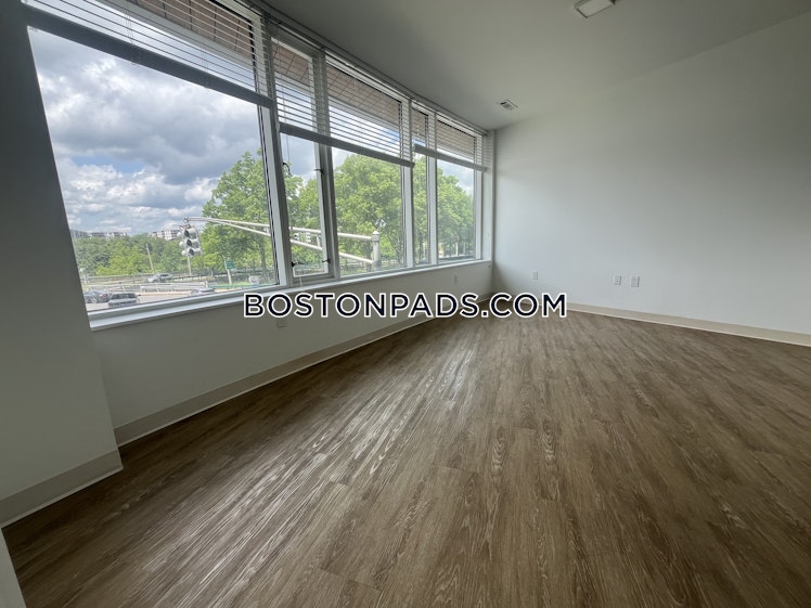 Western Ave., Boston