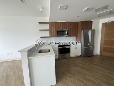 Boston - 0 Beds, 1 Baths