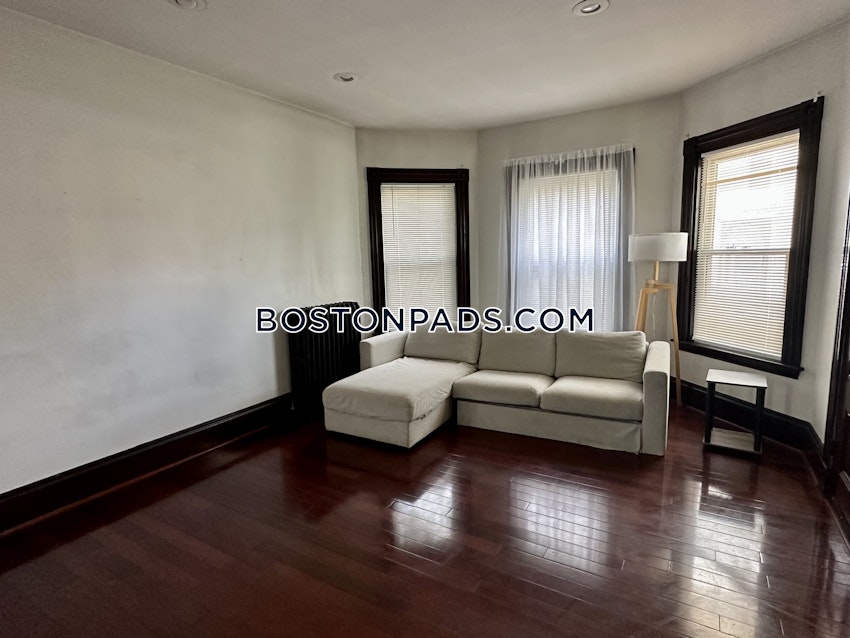 SOMERVILLE - UNION SQUARE - 2 Beds, 2 Baths - Image 12