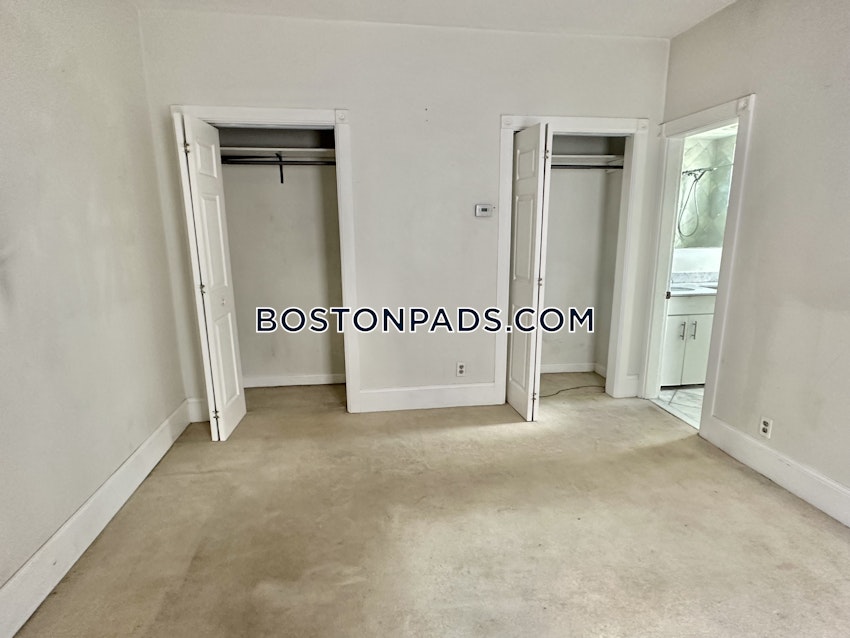 SOMERVILLE - UNION SQUARE - 2 Beds, 2 Baths - Image 5