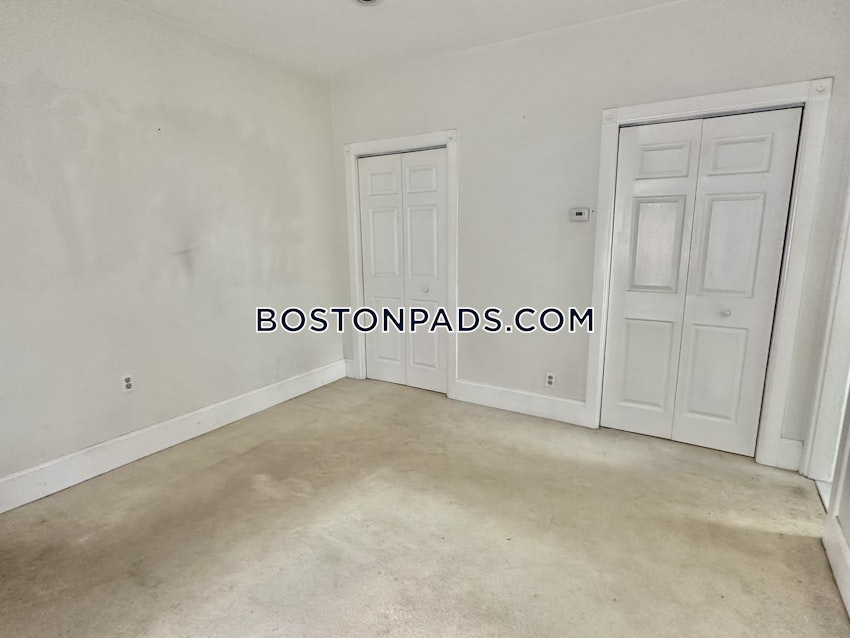 SOMERVILLE - UNION SQUARE - 2 Beds, 2 Baths - Image 4