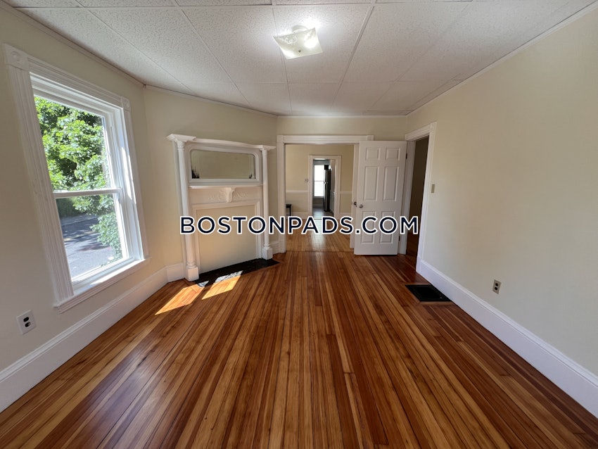 BOSTON - LOWER ALLSTON - 6 Beds, 2 Baths - Image 7