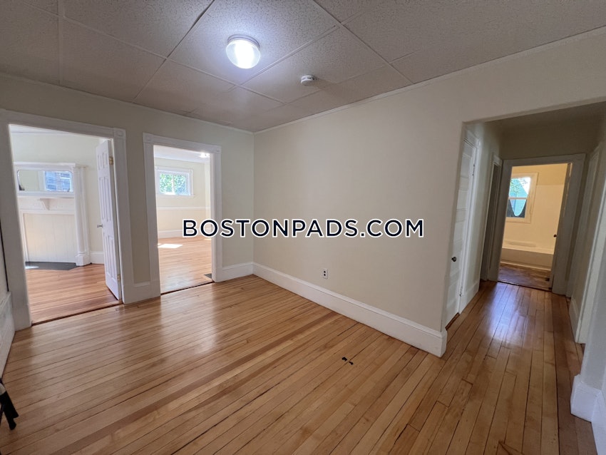 BOSTON - LOWER ALLSTON - 6 Beds, 2 Baths - Image 6