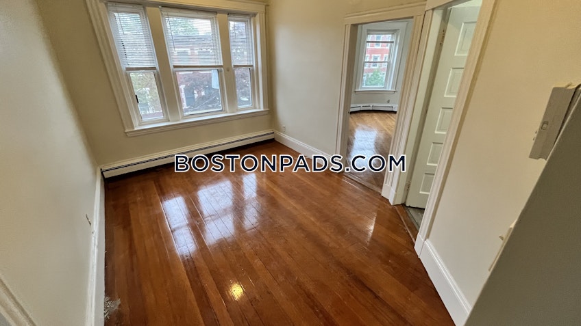 Brookline - $3,100+ /month