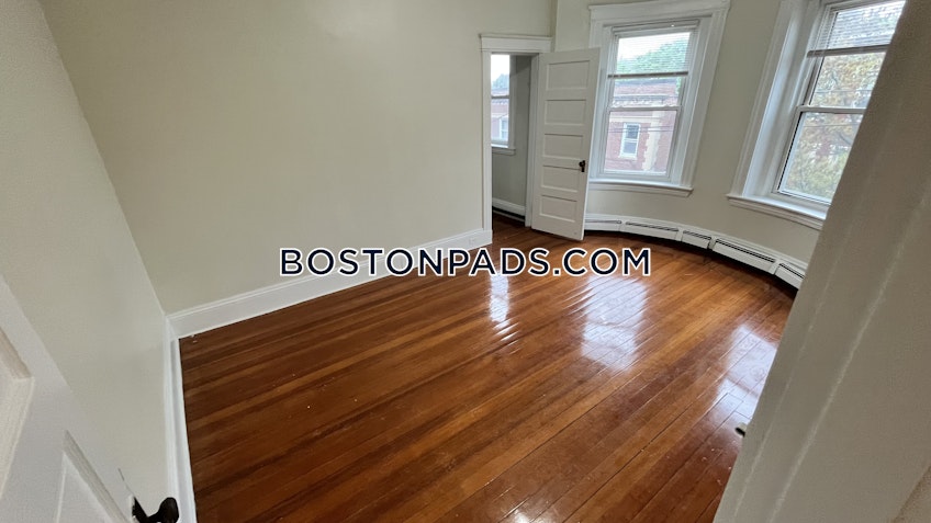 Brookline - $3,100+ /month