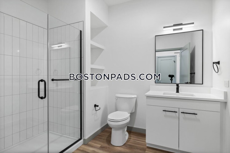 Railroad Ave., Haverhill