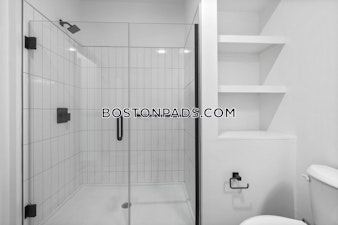 Railroad Ave. Haverhill