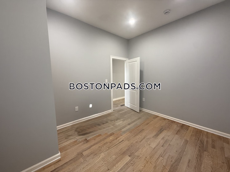 Townsend St., Boston