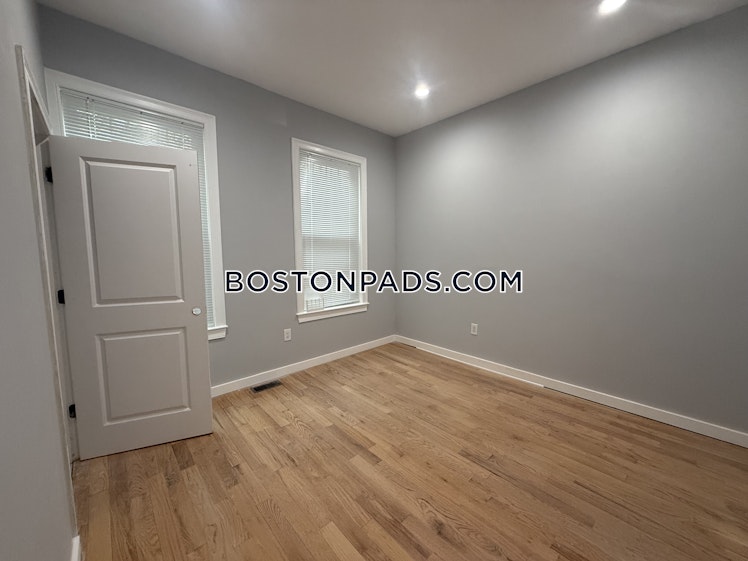 Townsend St., Boston