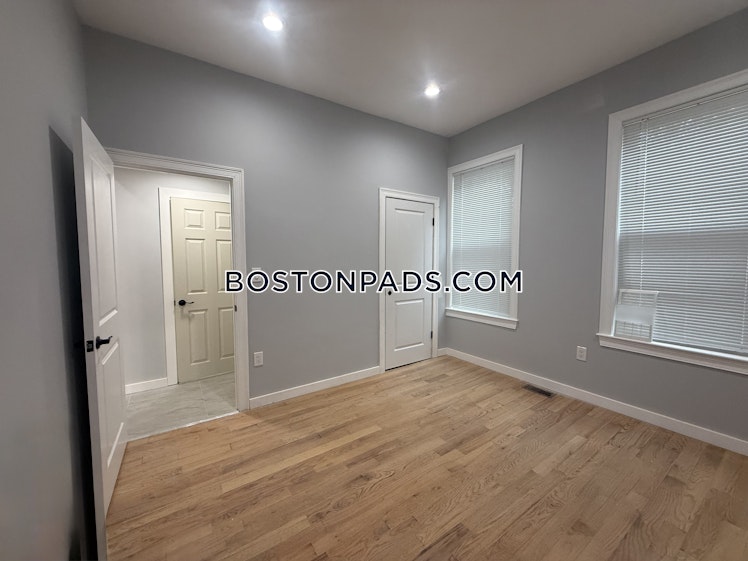 Townsend St., Boston