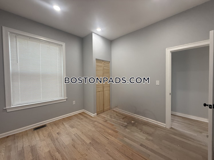 Townsend St., Boston