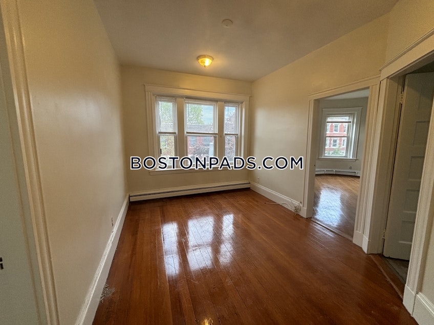 Brookline - $3,100+ /month