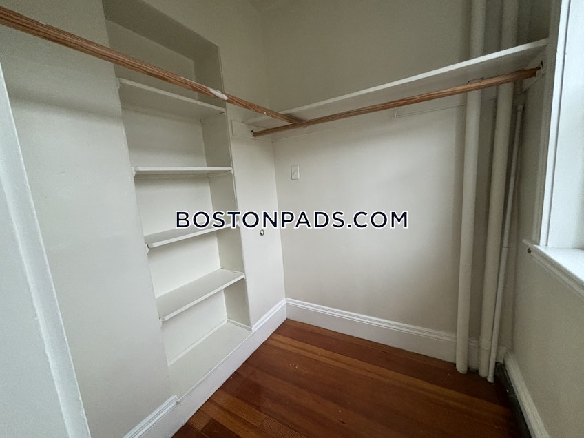 Brookline - $3,100+ /month
