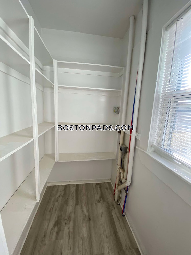 Bowdoin Park, Boston