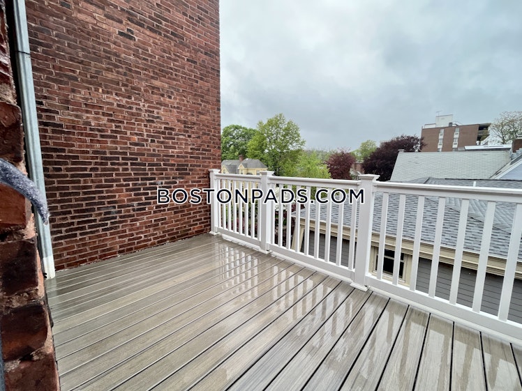 Harvard St., Brookline