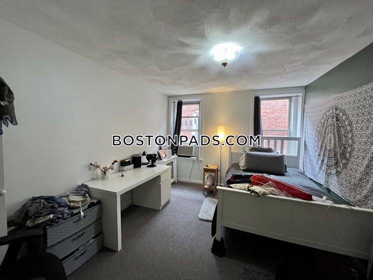 Harvard St., Brookline