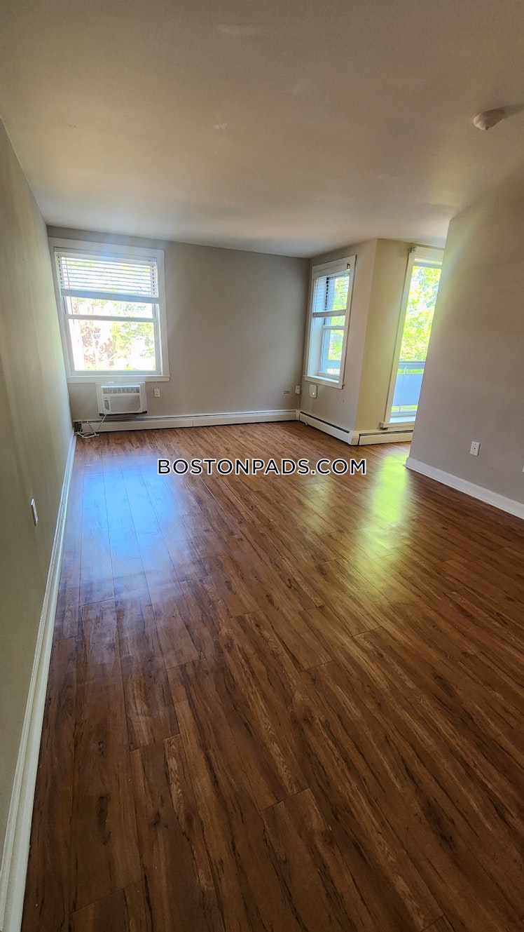 Bronsdon St., Boston