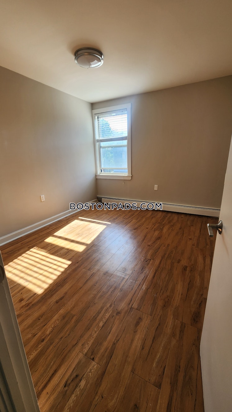 Bronsdon St., Boston