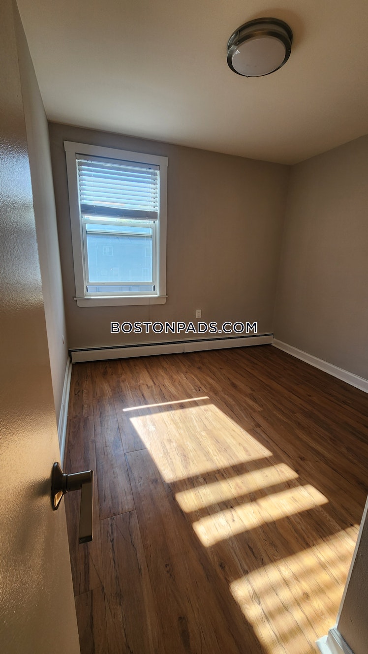 Bronsdon St., Boston