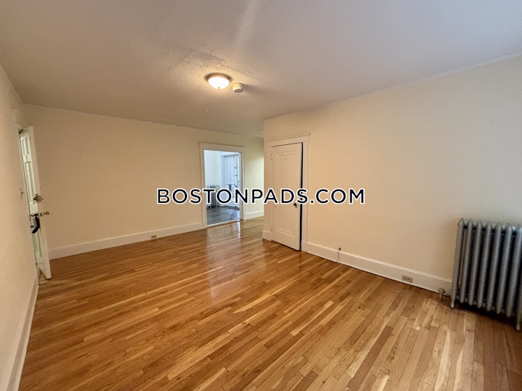 Thomas Burgin Park Way., Quincy