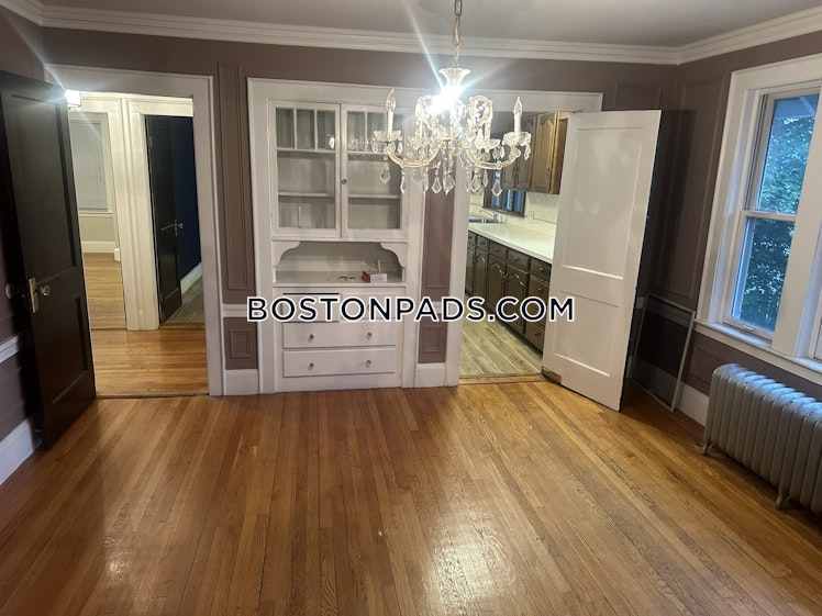 Hillside Rd., Watertown