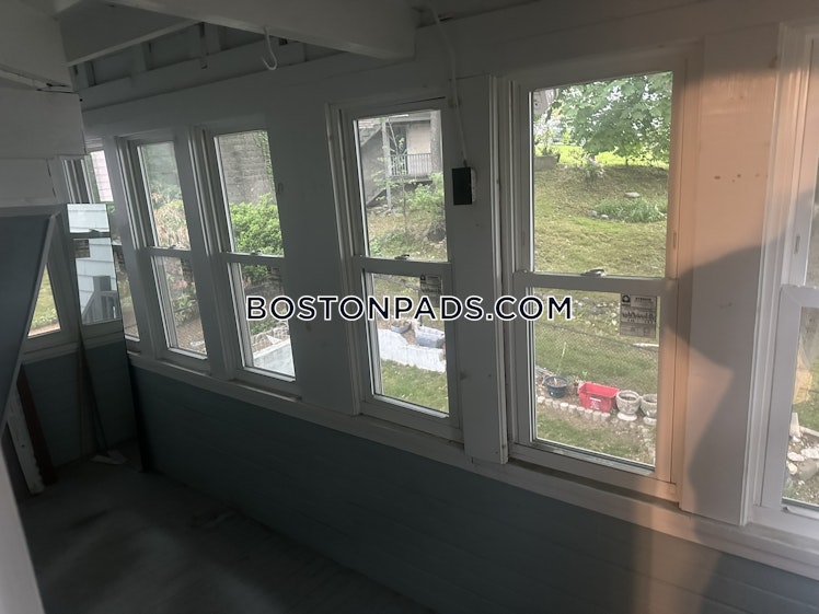 Hillside Rd., Watertown