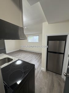 Danvers Apartment for rent Studio 1 Bath - $1,600 No Fee