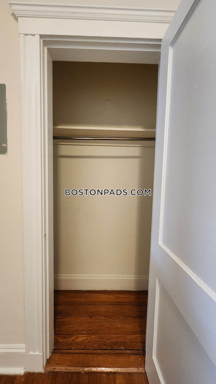 Wendell St., Cambridge