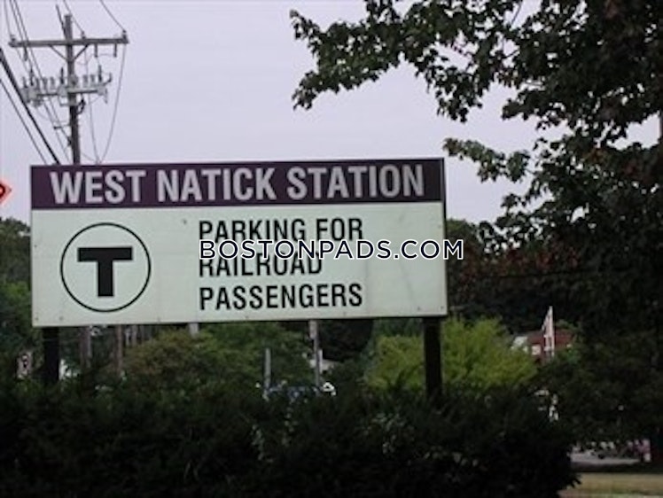 Village Hill Ln., Natick