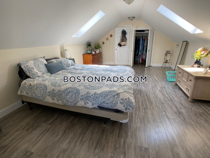 SOMERVILLE - EAST SOMERVILLE - 4 Beds, 2 Baths - Image 12