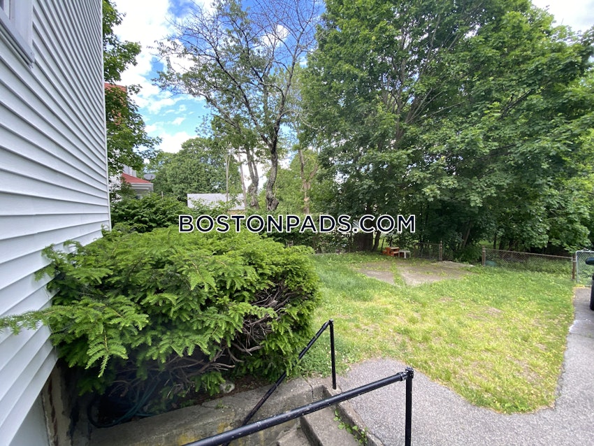 NEWTON - NEWTONVILLE - 3 Beds, 1 Bath - Image 37