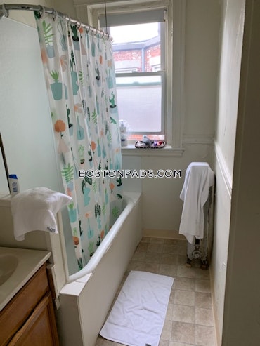 Boston - 1 Beds, 1 Baths