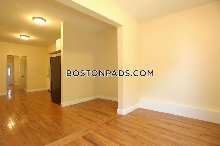 BOSTON - EAST BOSTON - JEFFRIES POINT - 3 Beds, 1 Bath - Image 7