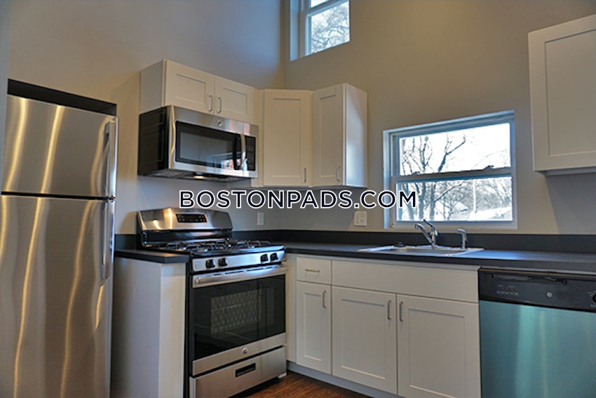 ANDOVER - 3 Beds, 2 Baths - Image 1