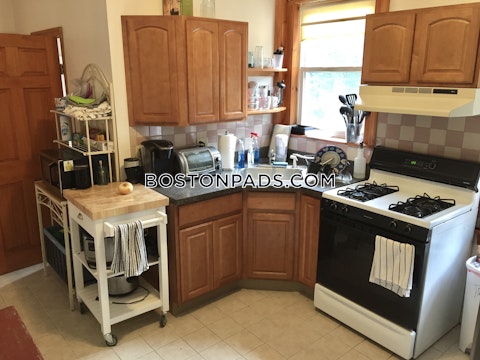 Thorndike St. Brookline photo 14