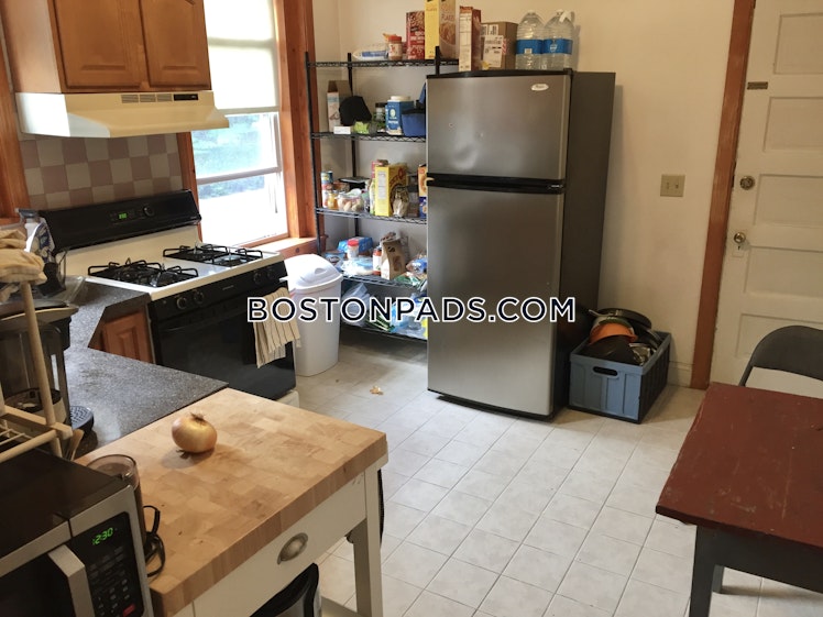 Thorndike St., Brookline