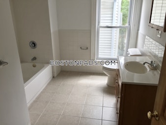 Washburn Ter. Brookline