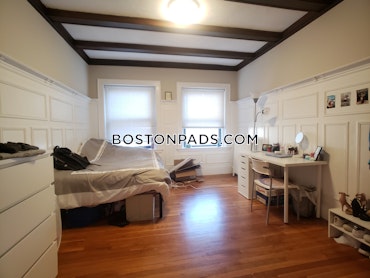 Boston - 4 Beds, 1 Baths