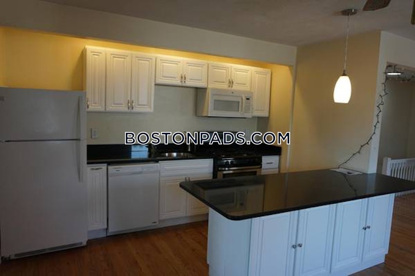 BOSTON - FORT HILL - 3 Beds, 1 Bath - Image 1